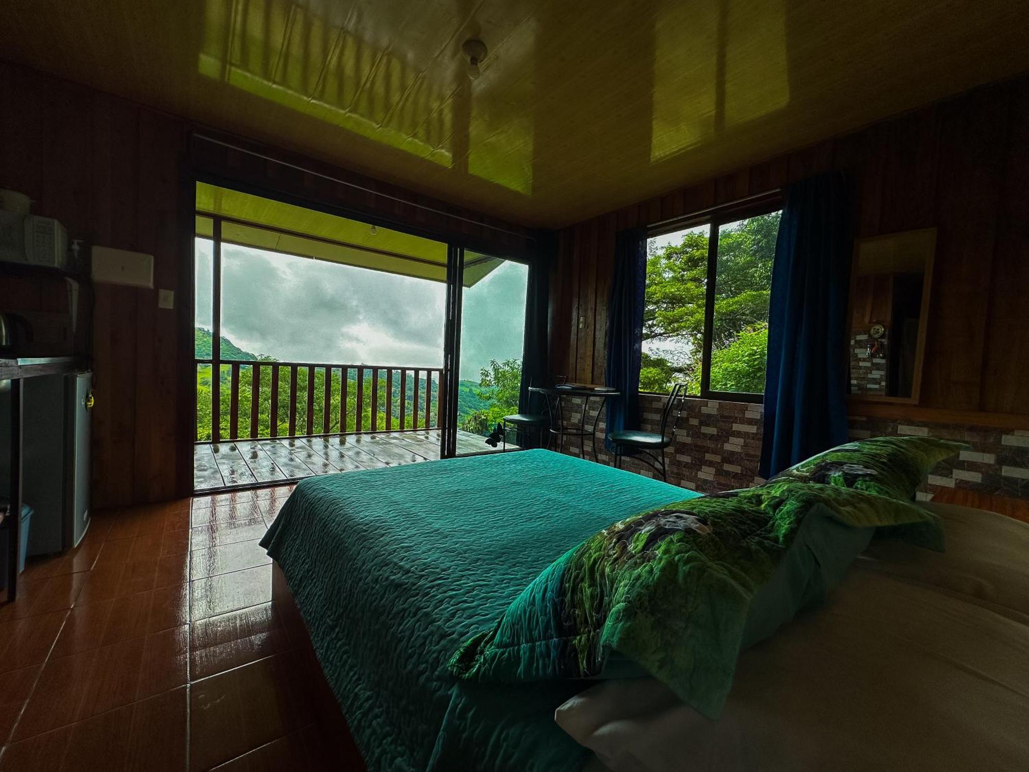 Paraiso - Ocean View Farm -